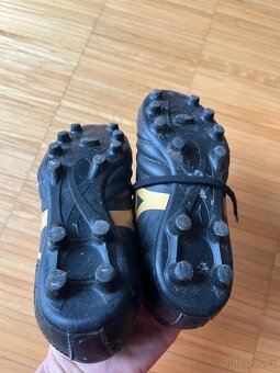 Kopačky Mizuno - 3