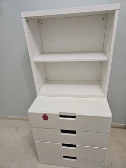 REZERVACE - Skříňka IKEA Stuva + 2 modrá čela k šuplíkům - 3