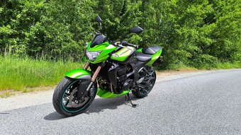 Kawasaki Z750 R - 3