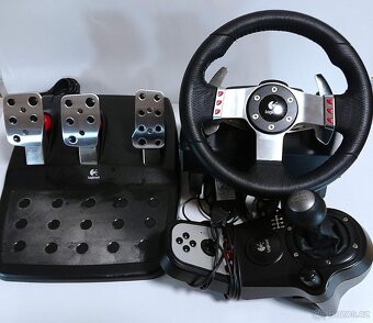 Logitech G27 - 3