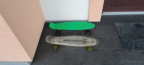 Dva skateboardy - 3