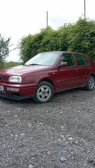 Volkswagen Golf 3 1.8i 55kw - 3