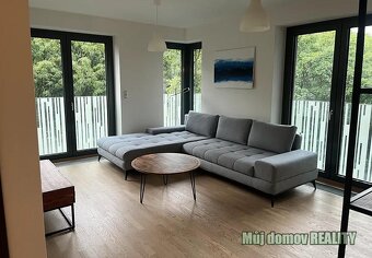 Pronájem moderního bytu 2+kk (72 m) Rezidence Garden Towers - 3