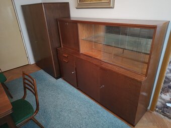 starý retro nábytek, obývák - 3