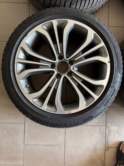 Prodám kola R19 na MB S class - 3