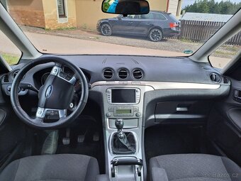 Ford Galaxy - 3