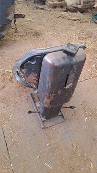 Prodám sedačku zetor - 3