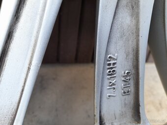 Prodám alu s pneu 225/50/18letní - 3