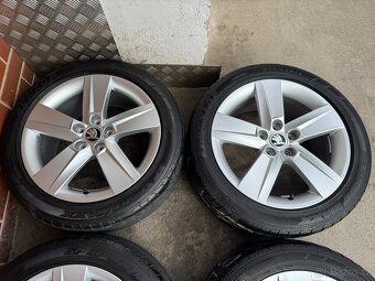 Alu 16" 5x100, škoda "ROCK" letní 80% F3 Rapid TOP - 3