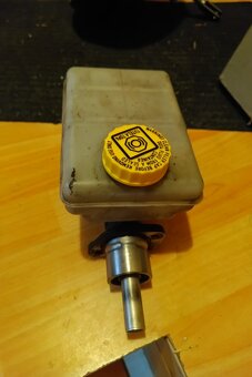 Brzdový válec iveco daily 4 - 3