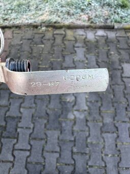 Granát F1 zapalovač UZRGM - 3