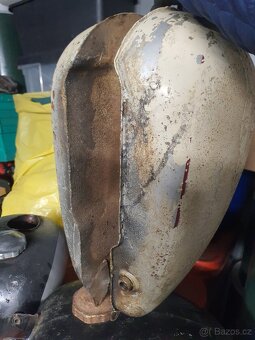 Jawa,ČZ nádrže - 3