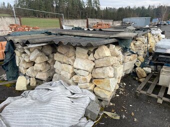 Kameny na suchou zídku - 3