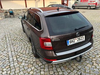 Škoda Octavia Scout 2.0 TDI 135kW DSG 4x4 – po renovaci moto - 3