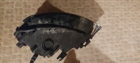 Pravé přední světlo halogen audi A4 b8 - 3