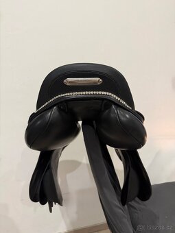 Kentaur Naxos 17” kom.2 - 3