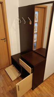 Předsíňová stěna - 3