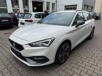Seat Leon ST 2.0 TDI 110kW DSG FR-Line Tažné Navi Keyless - 3