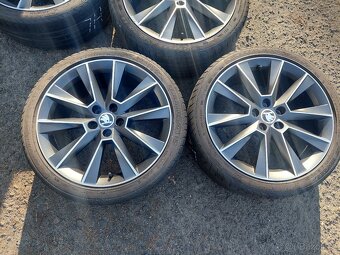 Alu kola 17" Skoda Savio 5x100 s pneu 215/40R17 - 3