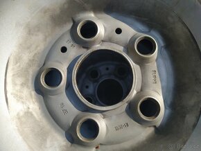 Prodám plechové disky vw crafter 5x120 r16 - 3
