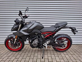 Suzuki GSX-8S - 3