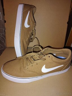 Tenisky Nike SB 47 - 3