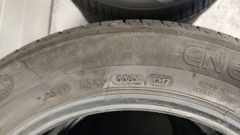 Prodám 2ks Michelin 205/55/16 - 3