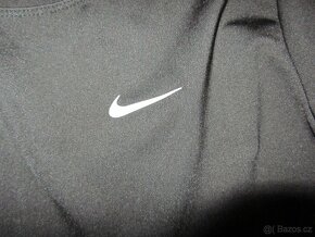 Crop top Nike vel.M -L - 3