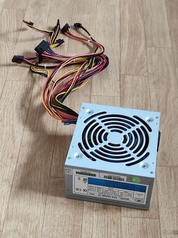 Herní počítačový zdroj 450W – plně funkční - 3