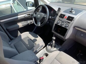 Prodám VW Touran 103 kw na opravu nebo na díly - 3