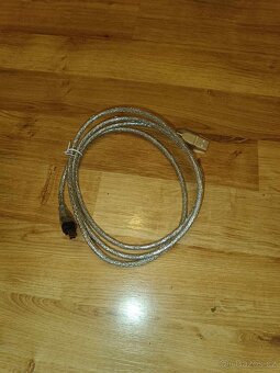 Kabel pro konvertování videa z kamery - 3
