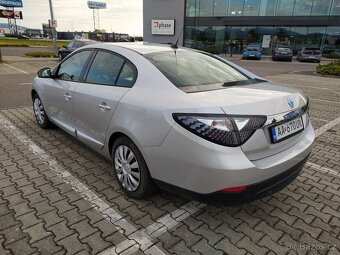 Elektromobil Renault Fluence Z.E. r.v.2012, dojazd 50km - 3