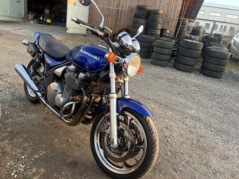 Kawasaki Zephyr 1100 - 3