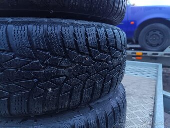 175/65 R14 zimní sada Nokian 6,5-7 mm + disk Peugeot 206 - 3