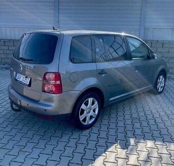 VW Touran 1,9Tdi /77kw / klima/ navigace/ -BEZ DPF - 3