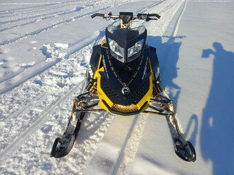 Ski-Doo 600 r.v. 2012 - 3