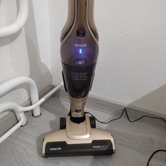 Tyčový vysavač Sencor - 3