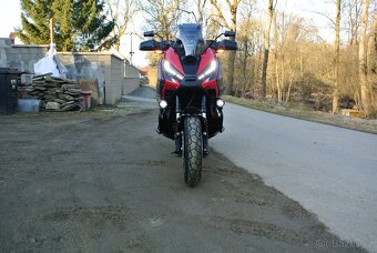 Honda X-ADV 750 - 3