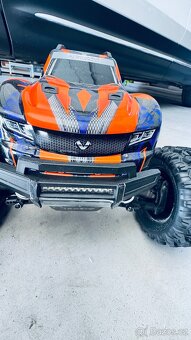 Traxxas Hoss 1:10 VXL 4WD RTR - 3