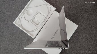 MacBook Pro 16" | i7 2,6 GHz | 16GB RAM | 512 GB solid-stat - 3