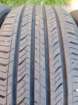 letní pneu 215/55/17 Maxxis - 3