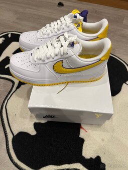 Air Force 1 x Kobe - 3