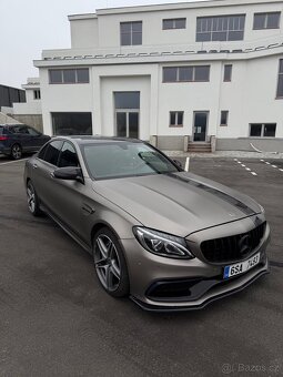 Mercedes C63 W205 - 3