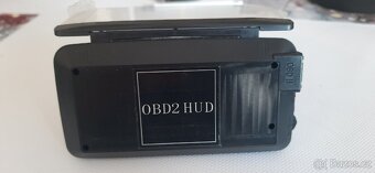 projekční displej OBD II HUD- měřič rychlosti - 3