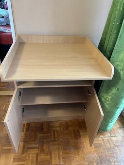 Přebalovací pult - 3
