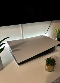 PlayStation 5 bez mechaniky - 3