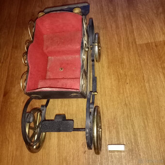 Prodám kočár pro koně na láhev - hraje melodii - 3