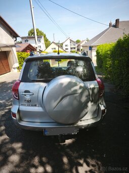 Toyota RAV4 - 3