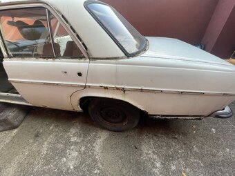 MB W115 - 3
