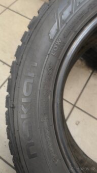 215/60R17C zimní pneu Nokian - 3